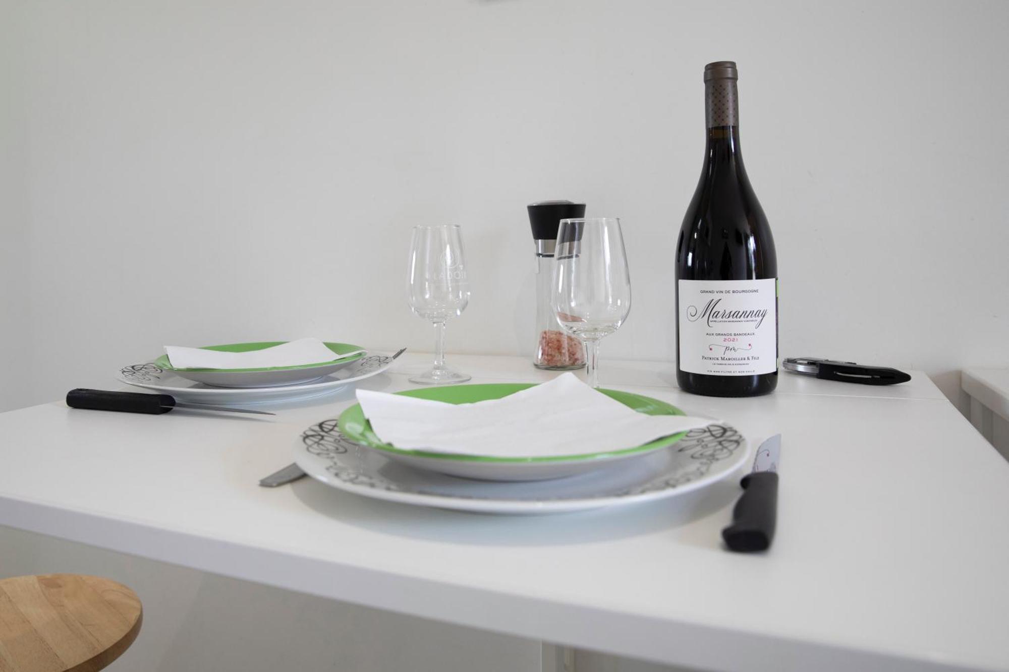 Gevrey Wine Hote Zewnętrze zdjęcie